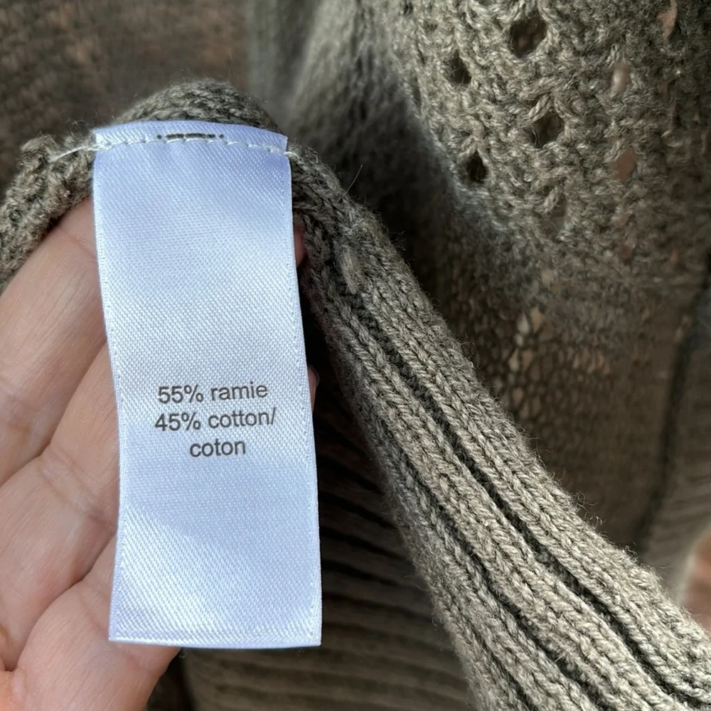 MAURICES Size LARGE Army Olive Green Open Weave Long Line Sweater Vest Boho